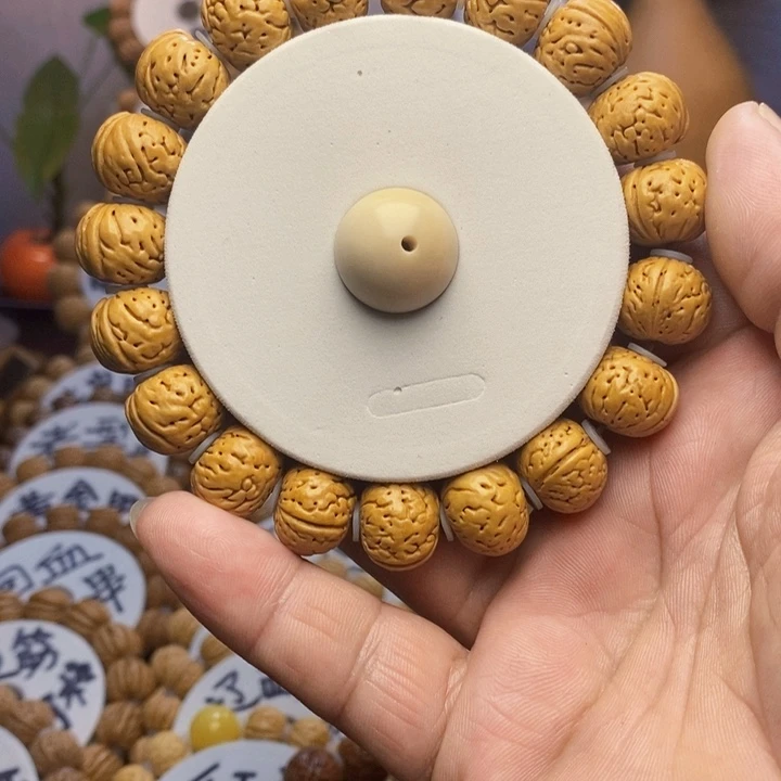 【闪购商品】半***@桃核雕刻手串手链