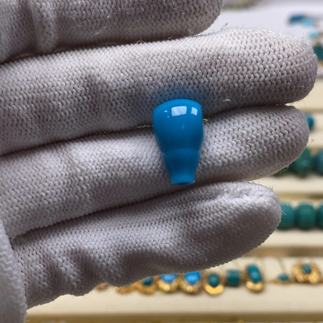 绿松石未镶嵌珠宝奇石A1001