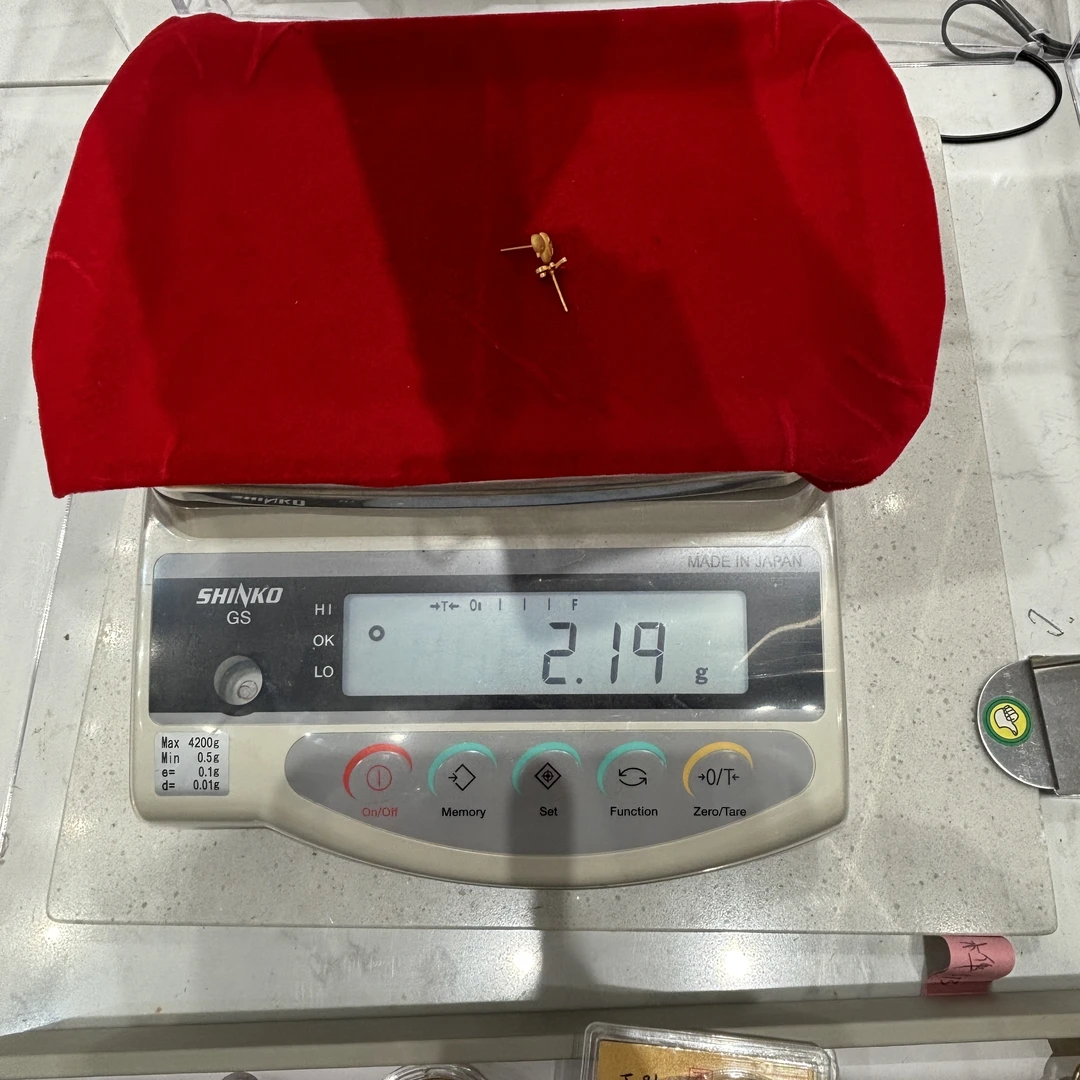 金园福足金小鸭子耳钉