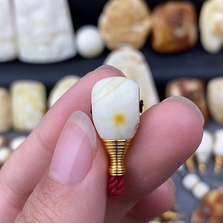 琥珀未镶嵌裸石10三通c724