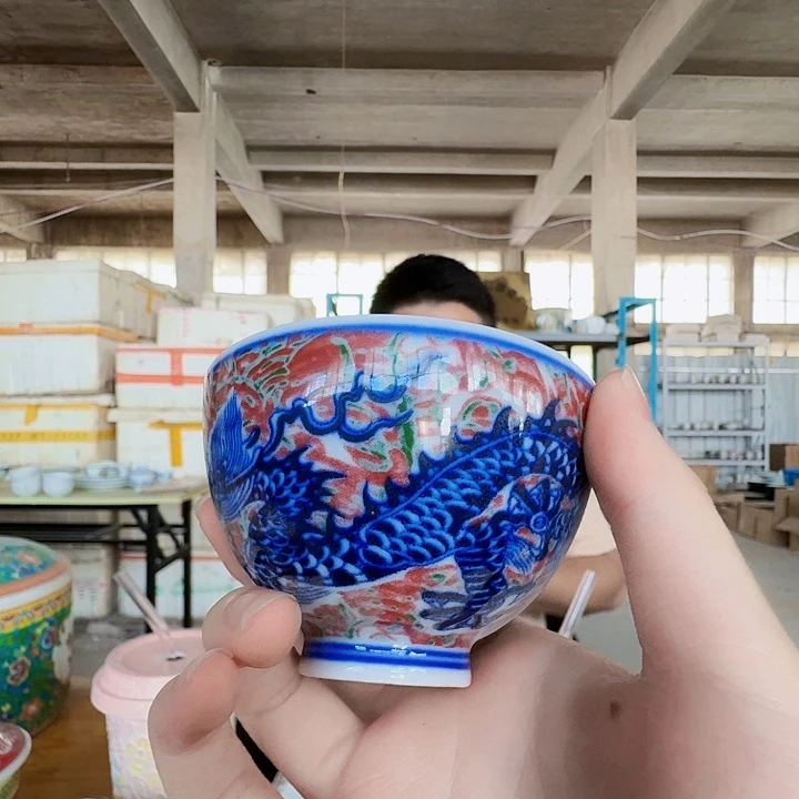 景德镇高温陶瓷青花釉里红主人杯1个