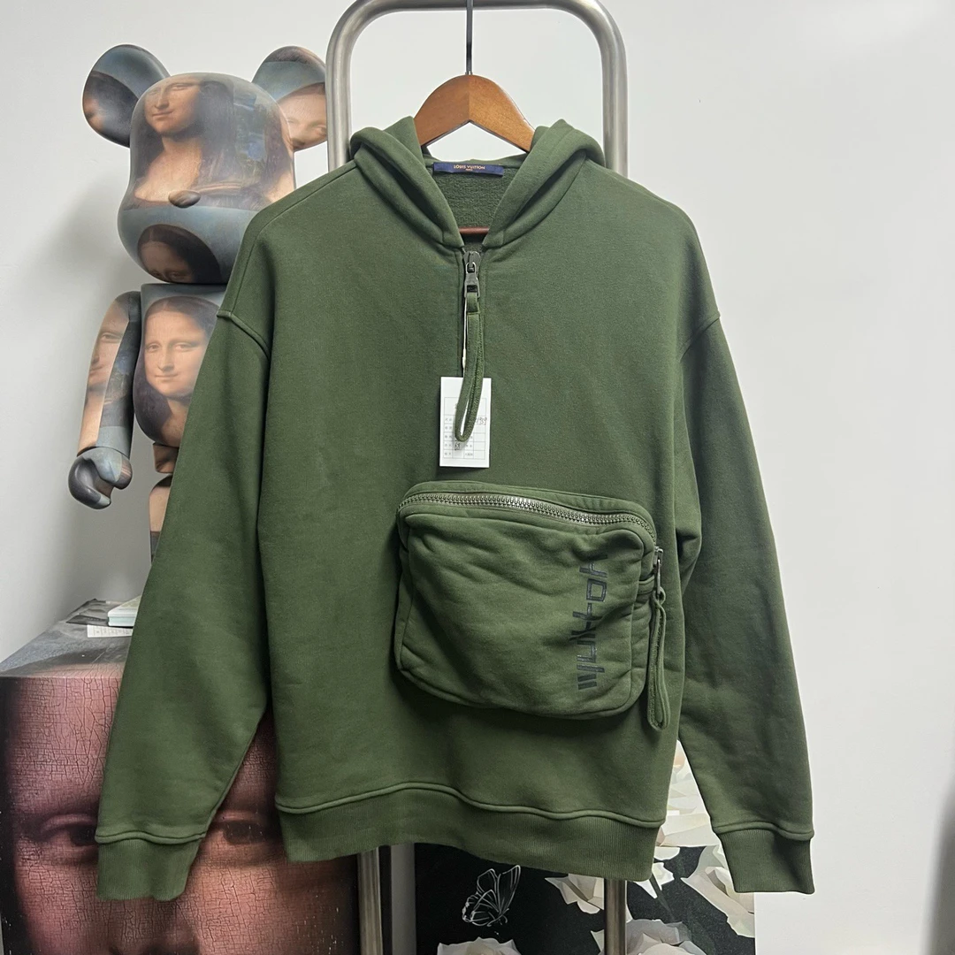 99新 LouisVuitton/路易威登 口袋帽衫 尺码：M 衣长68 胸围58