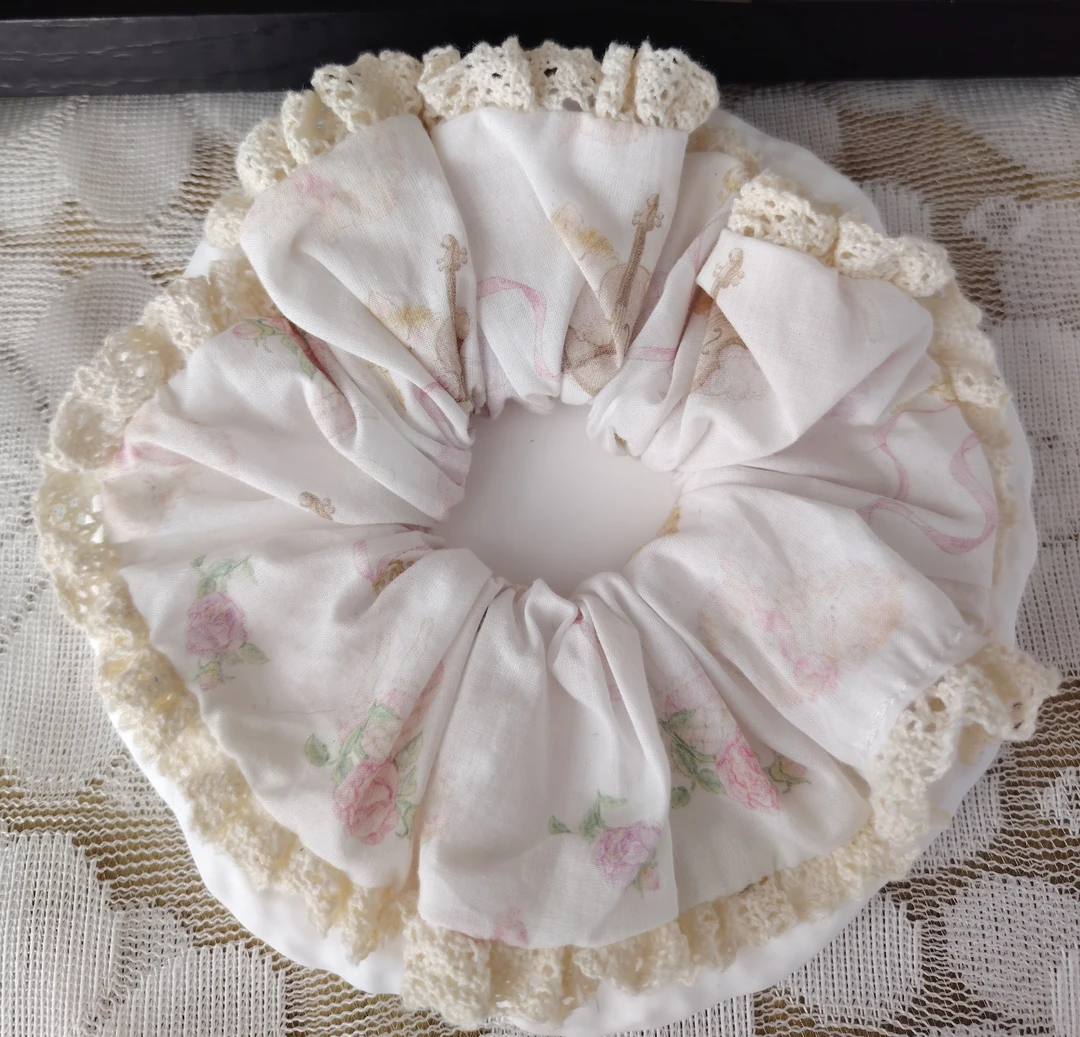 发圈女甜美风少女粉色碎花蕾丝大肠圈头饰韩版原创设计