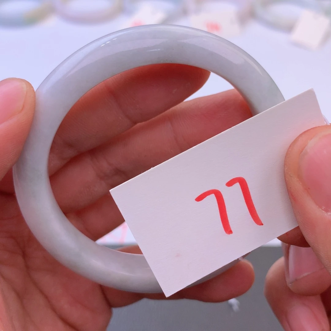 翡翠手镯未镶嵌25888888888888