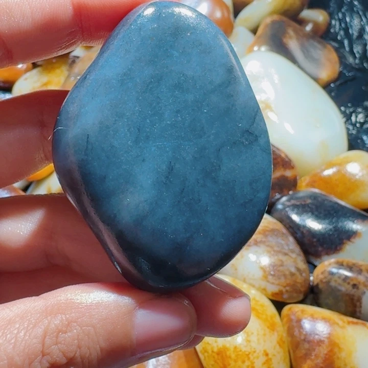 和田玉未镶嵌挂件81克