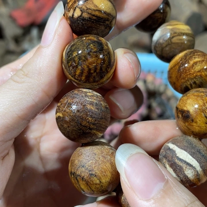 贡木其他小瑕疵的