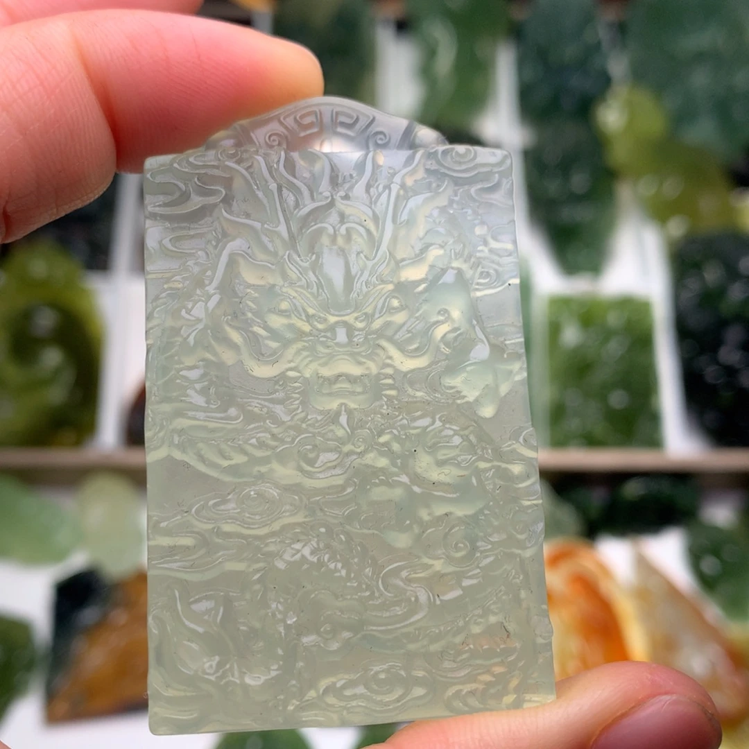 蛇纹石玉未镶嵌挂件龙牌