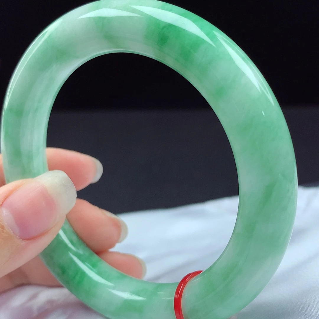 未镶嵌手镯翡翠97072，