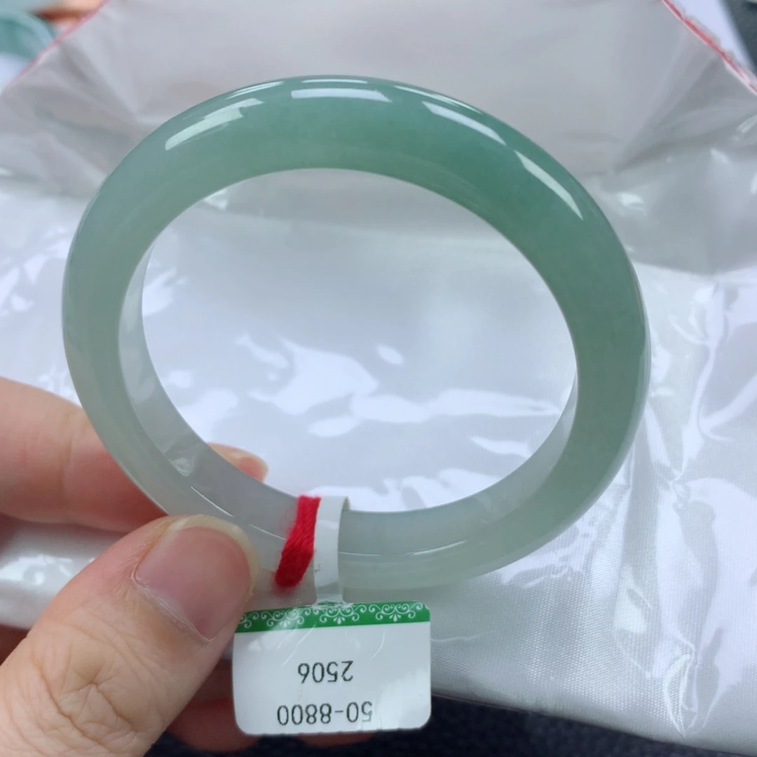 翡翠手镯未镶嵌缅甸天然翡翠手镯50圈口