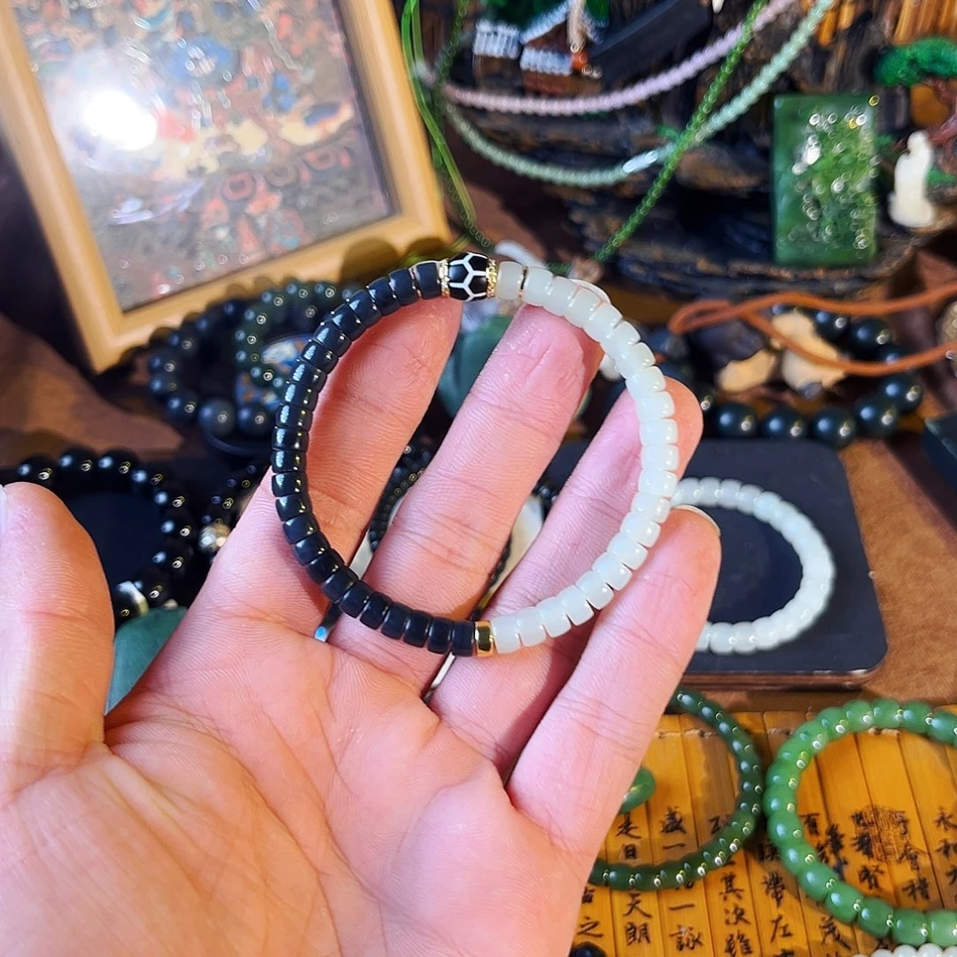 和田玉未镶嵌手链