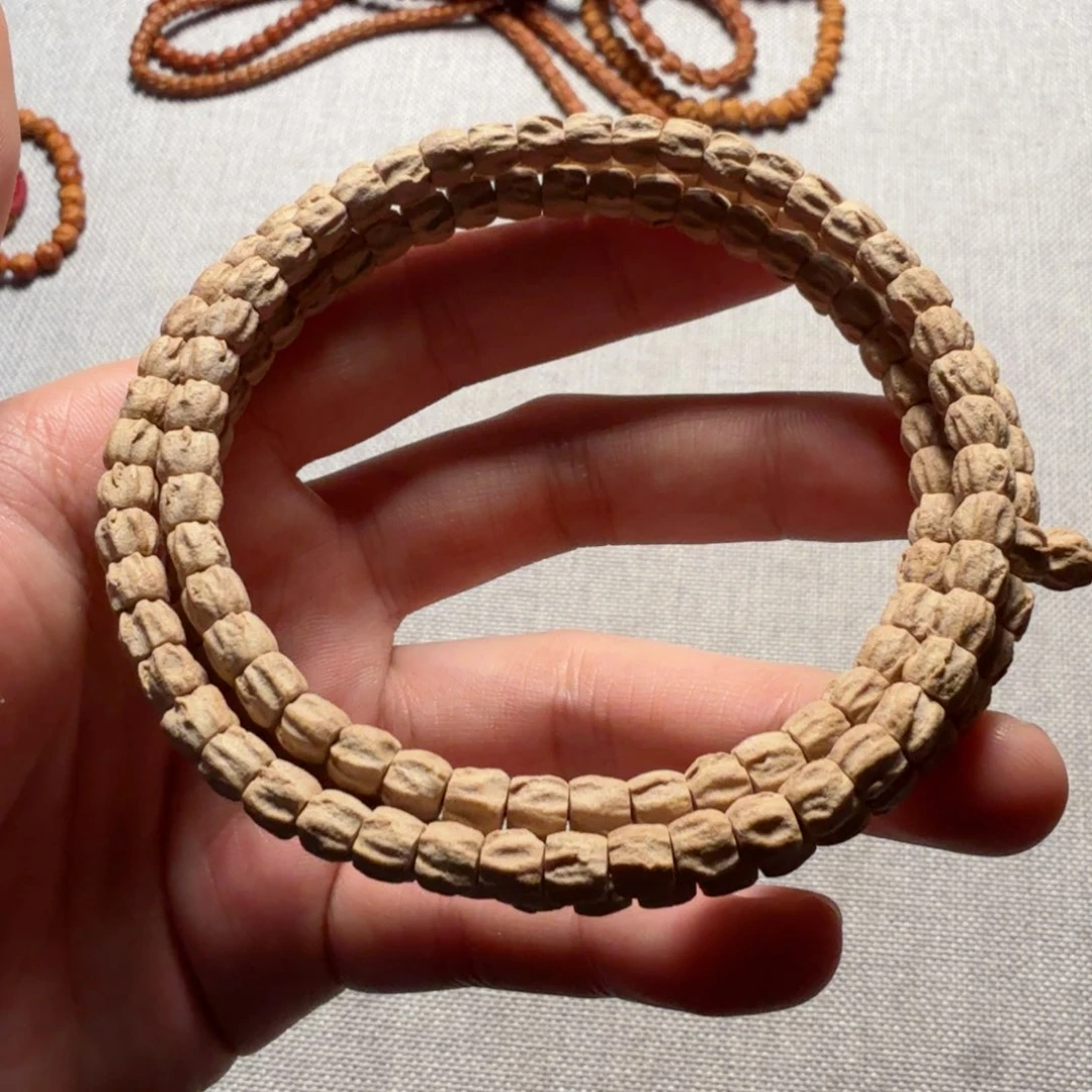 【闪购商品】柏香籽/百香籽吊坠