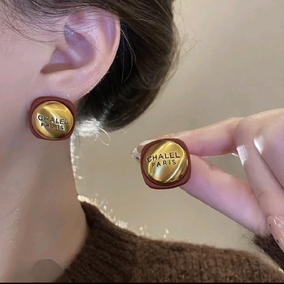 铜合金耳饰 气质轻奢百搭简约简约优雅精致网红设计师耳环F3082