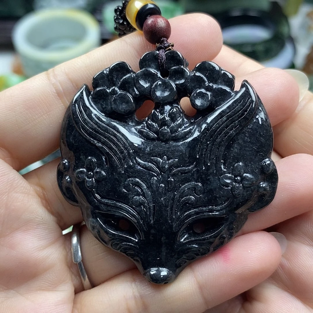 颈饰未镶嵌翡翠牌子