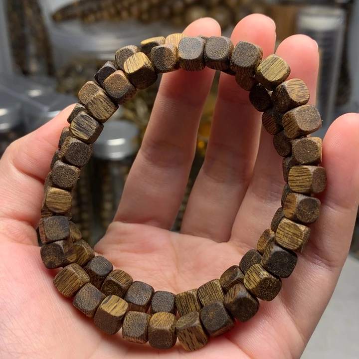 沉香碎屑沉香沉香奇楠单圈卡6保4克+