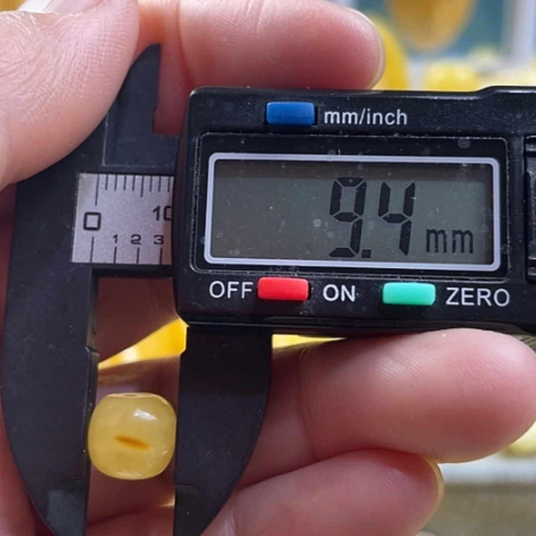 【闪购商品】琥珀裸石未镶嵌13杂