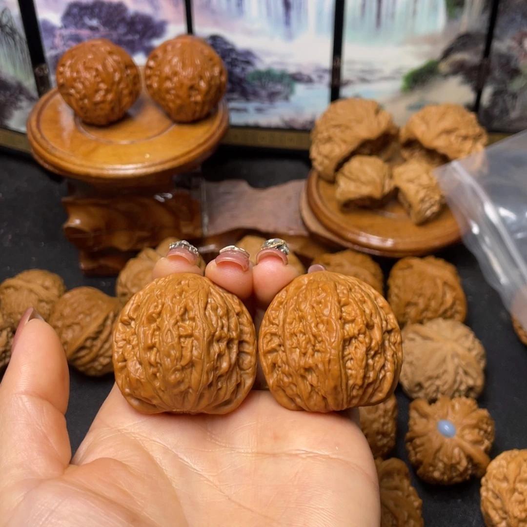 柯***儿文玩核桃把件39铁锤