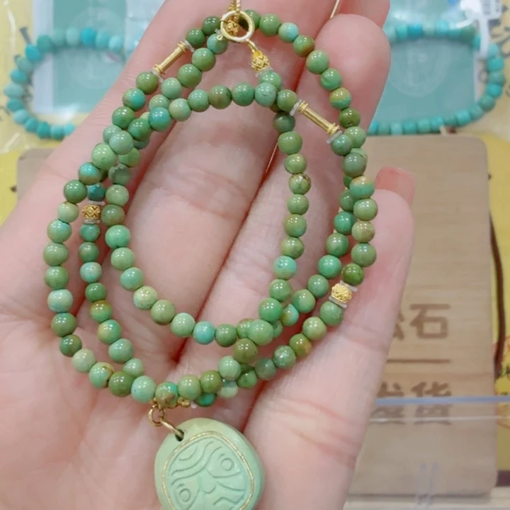 绿松石未镶嵌珠宝奇石