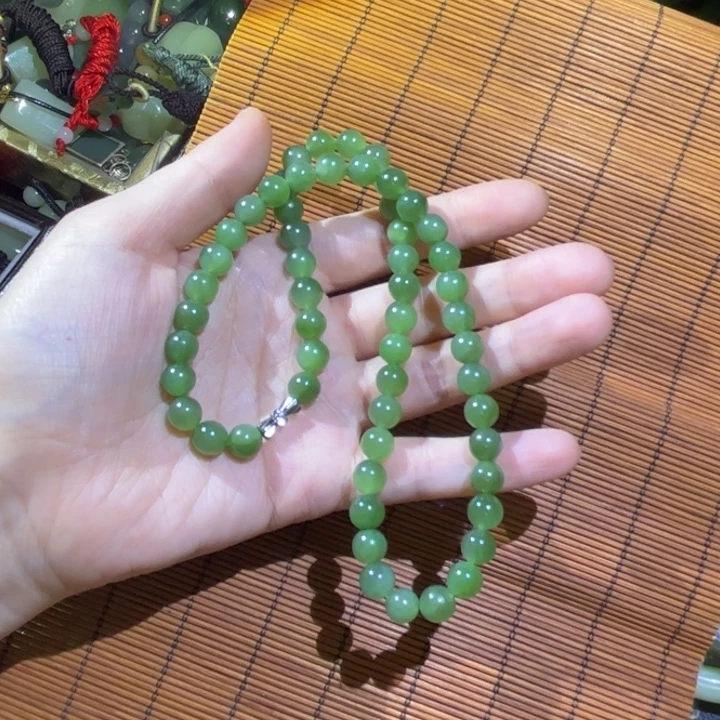 和田玉（碧玉）其它未镶嵌皇**娘