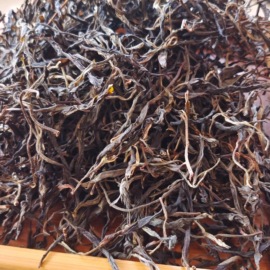 【1泡茶样】2024年蛮砖瓦竜寨古树头春散茶