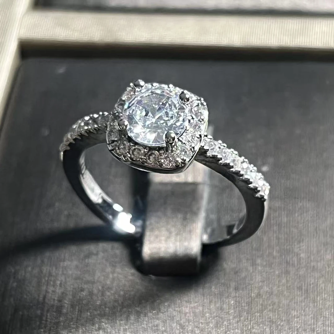 经典时尚百搭戒指Y4