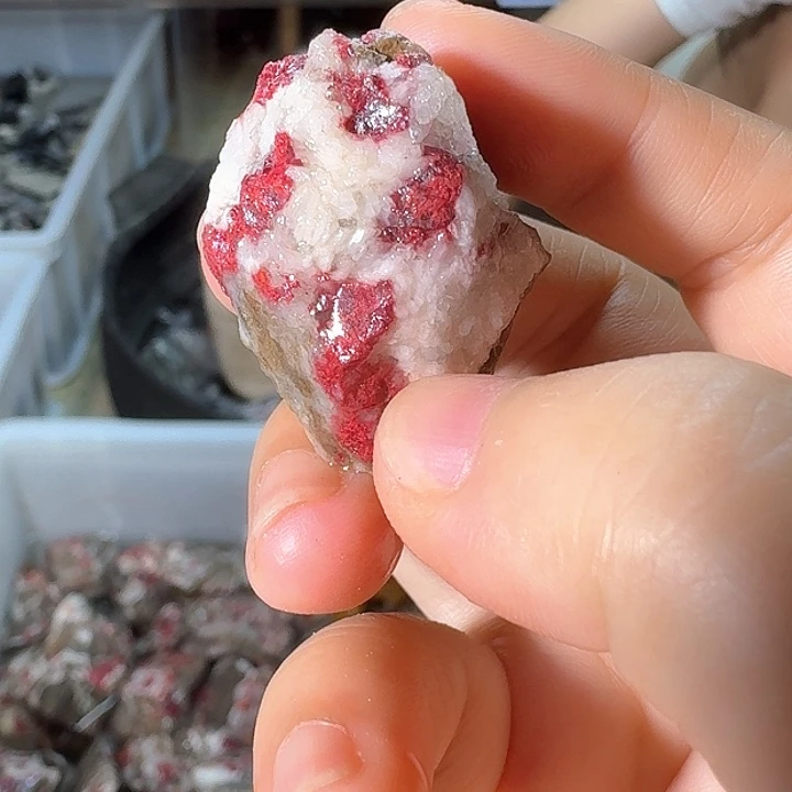 菩***上天然辰砂21克天然朱砂原石