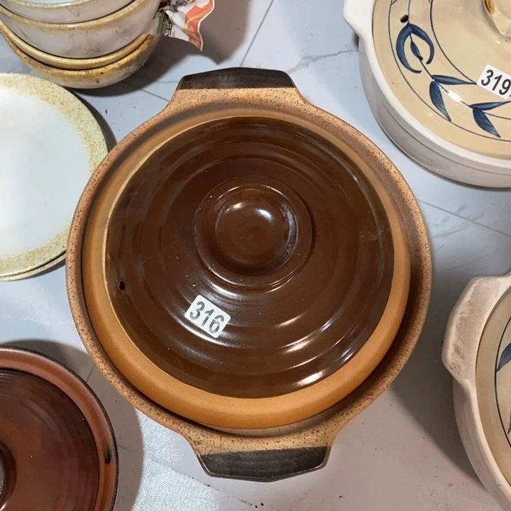 顾****瓷片磁州窑大砂锅