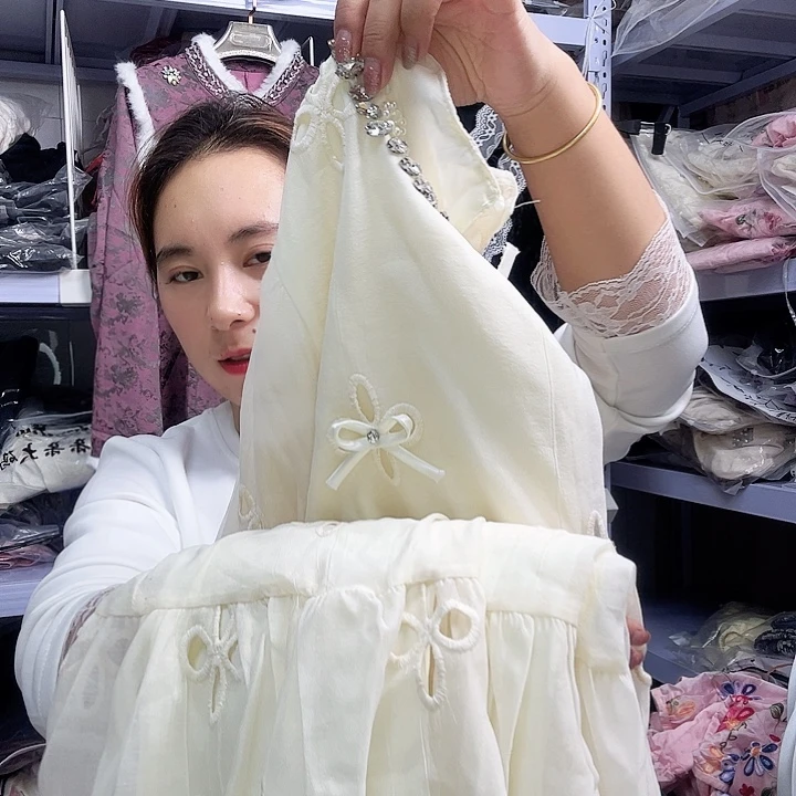 瑶***5闪电购549重工裙子