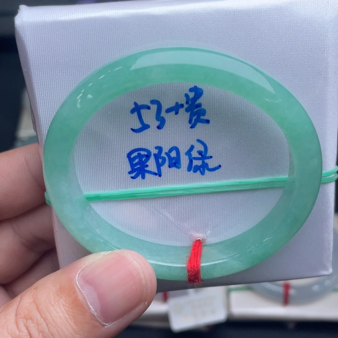 翡翠未镶嵌手镯翡翠手镯35
