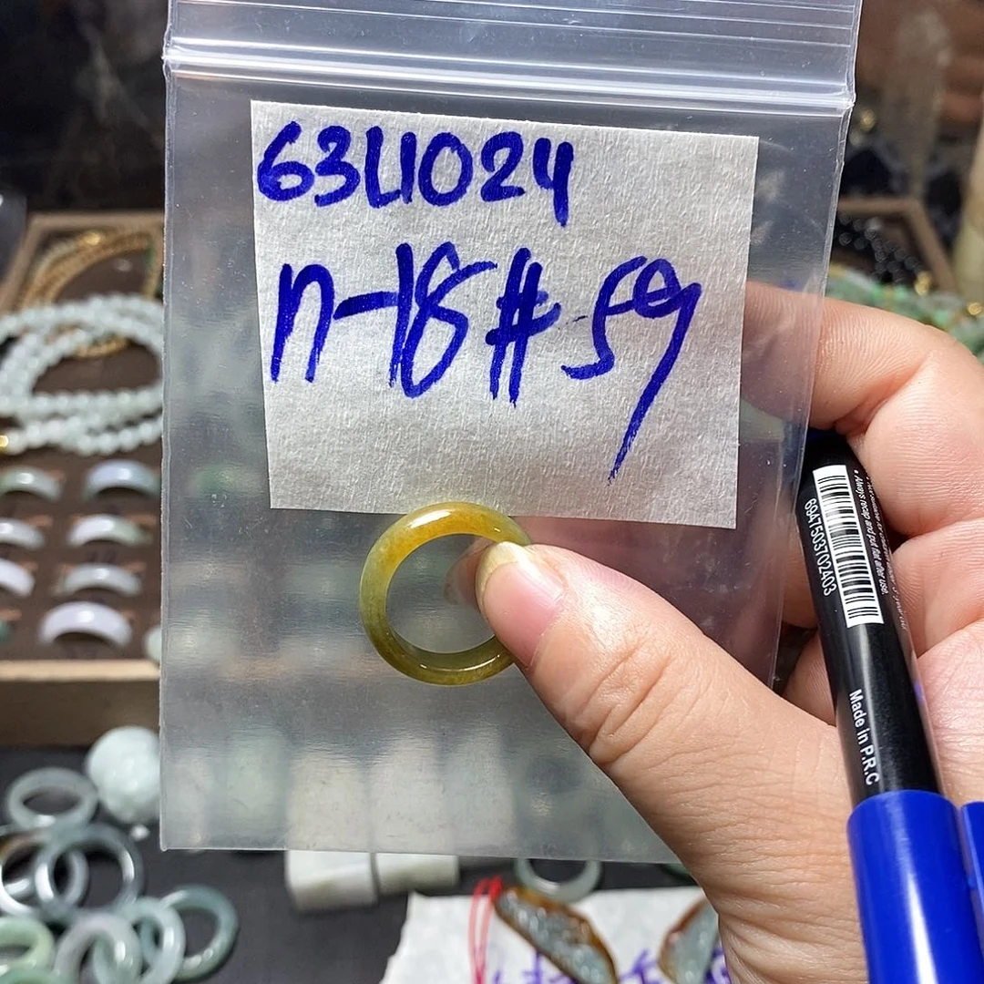 未镶嵌定制翡翠风***绕