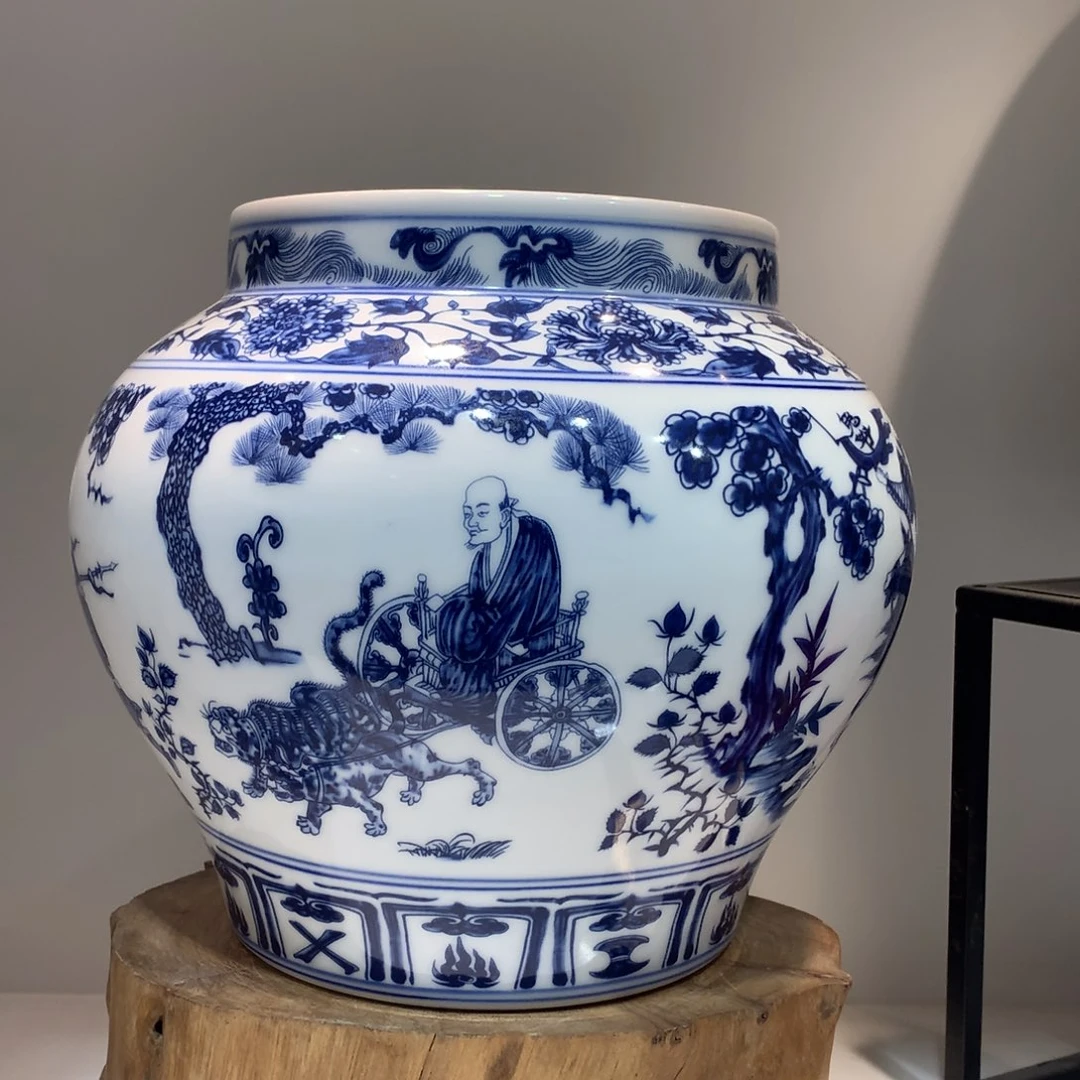 景德镇陶瓷花瓶摆