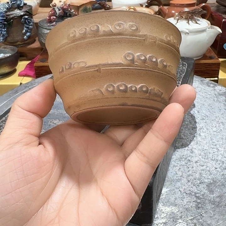 陶烧杯一个。。。品茗