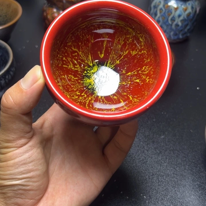 茶盏小老弟（手握主人杯）