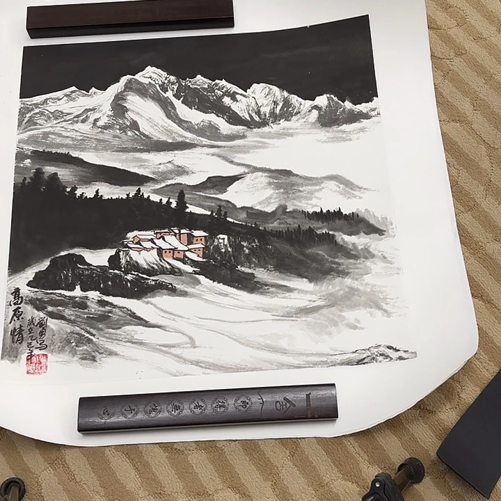 国画花鸟等动物化石
