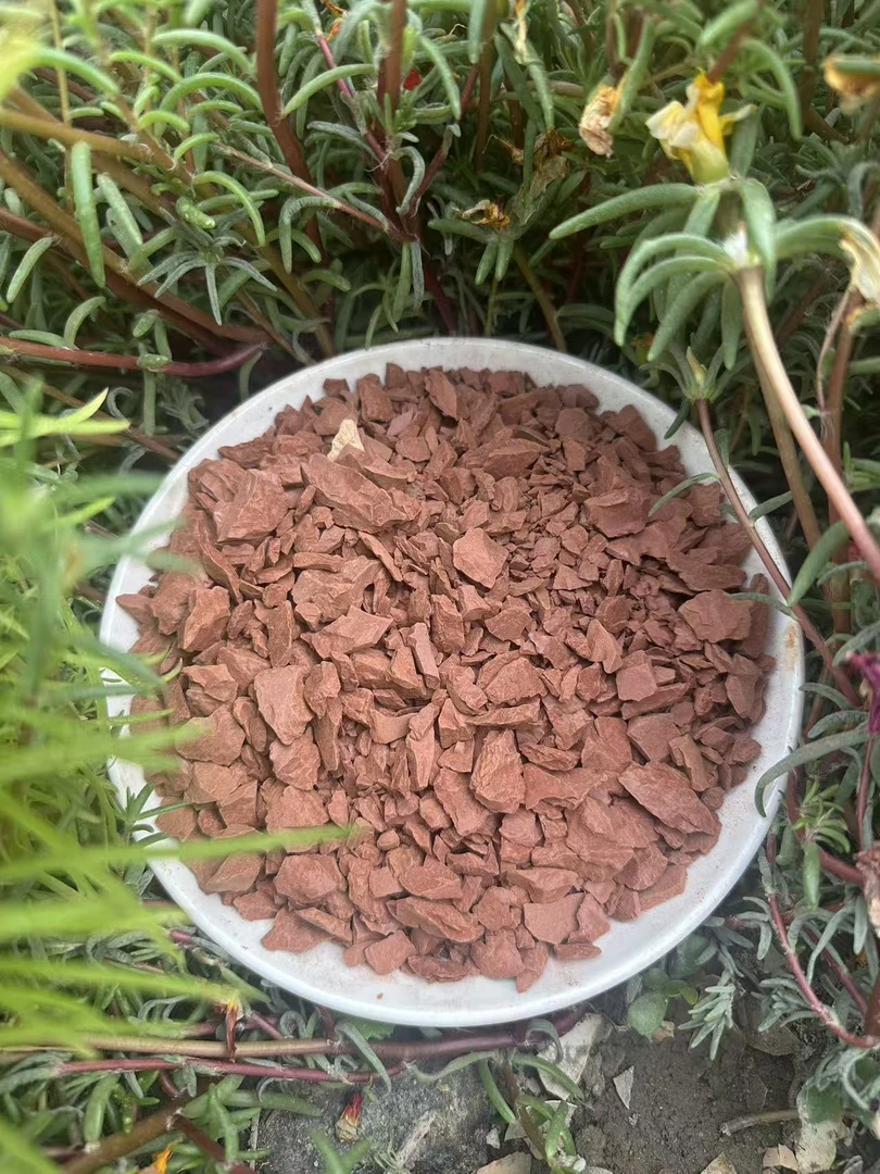新疆那拉提天然彩色碎红土，那拉提碎红土中块！