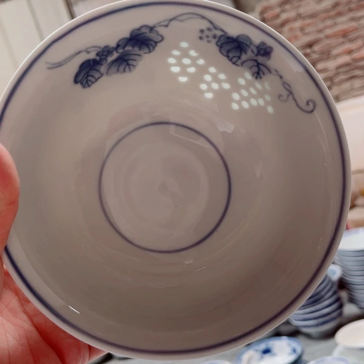 青花玲珑6寸面碗葡萄