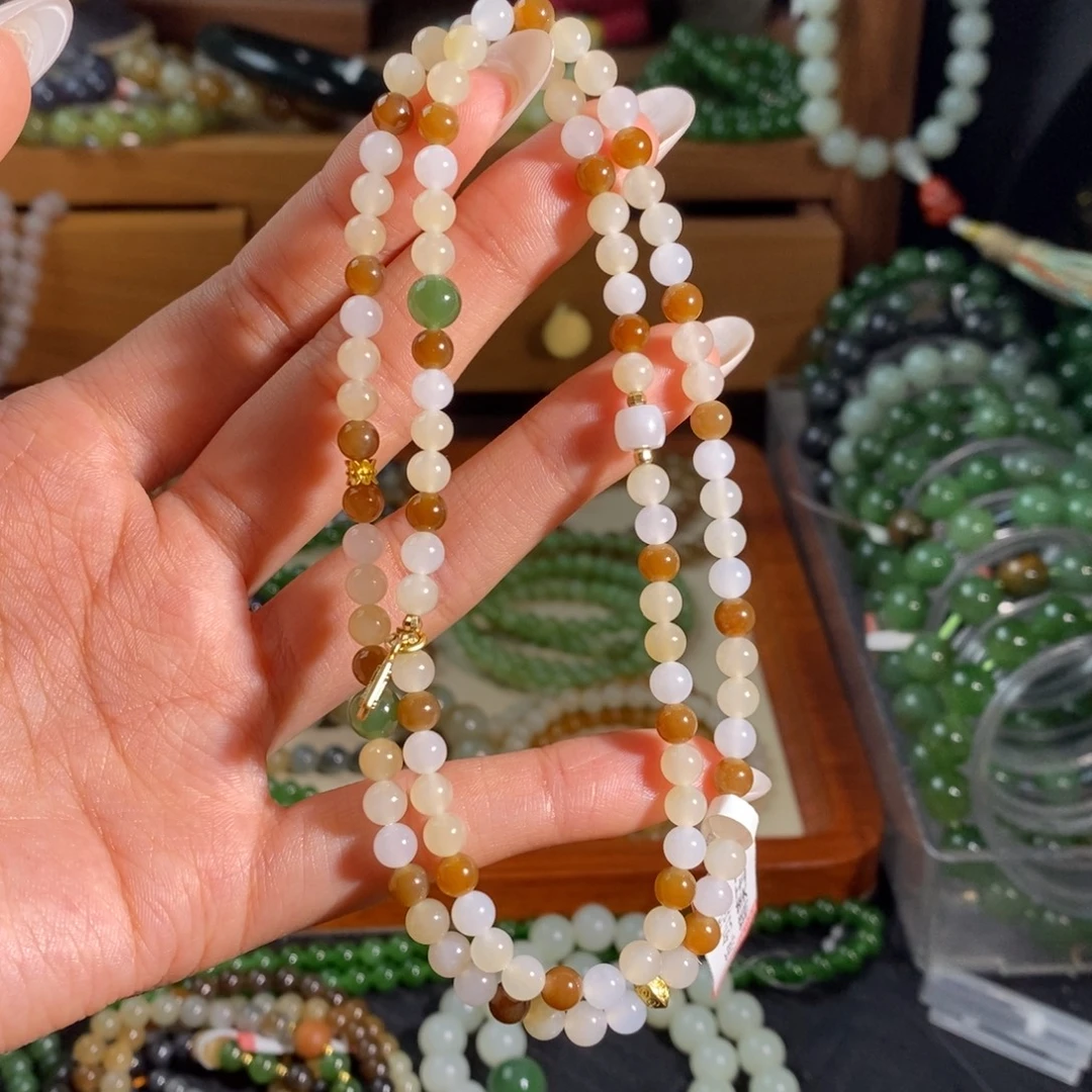 和田玉未镶嵌手链