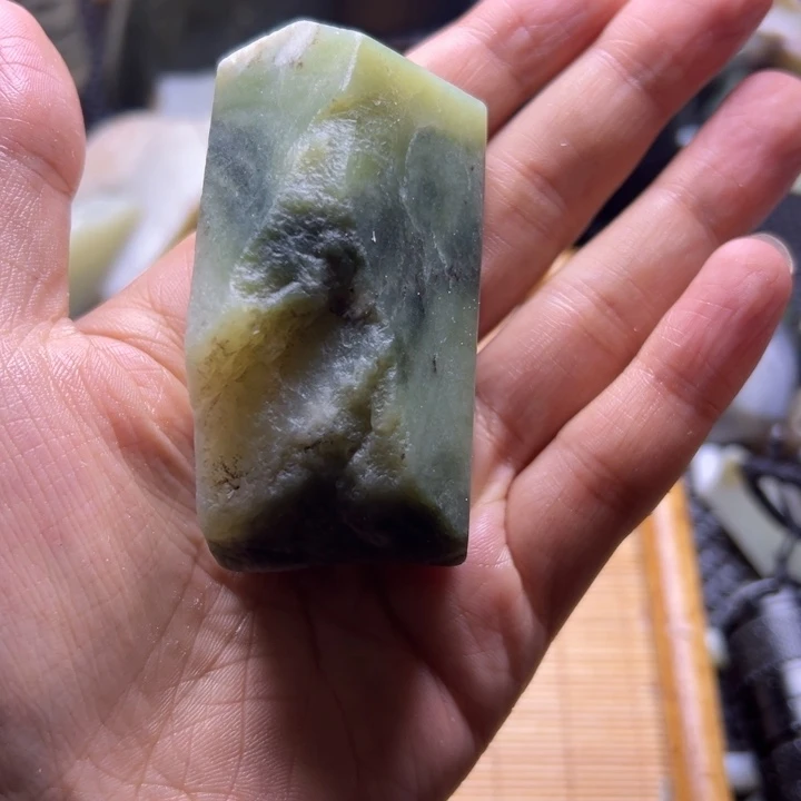 和田玉（糖玉）未镶嵌珠宝半成品