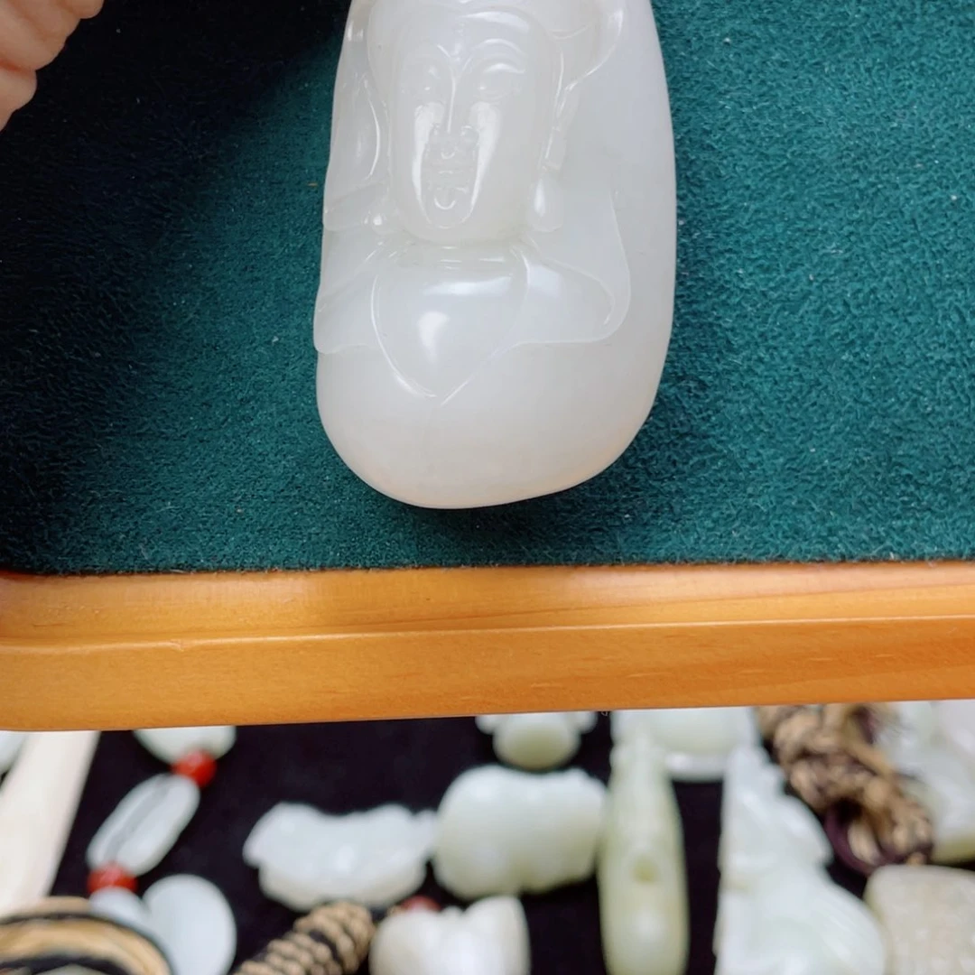 全***哥瓷片新号开播磁盘一个挂件