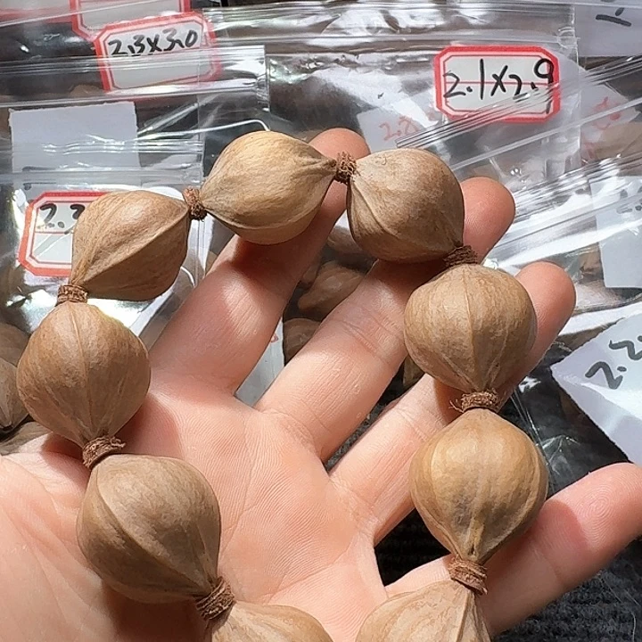 吊坠橄榄核至*！2.8❌3.0