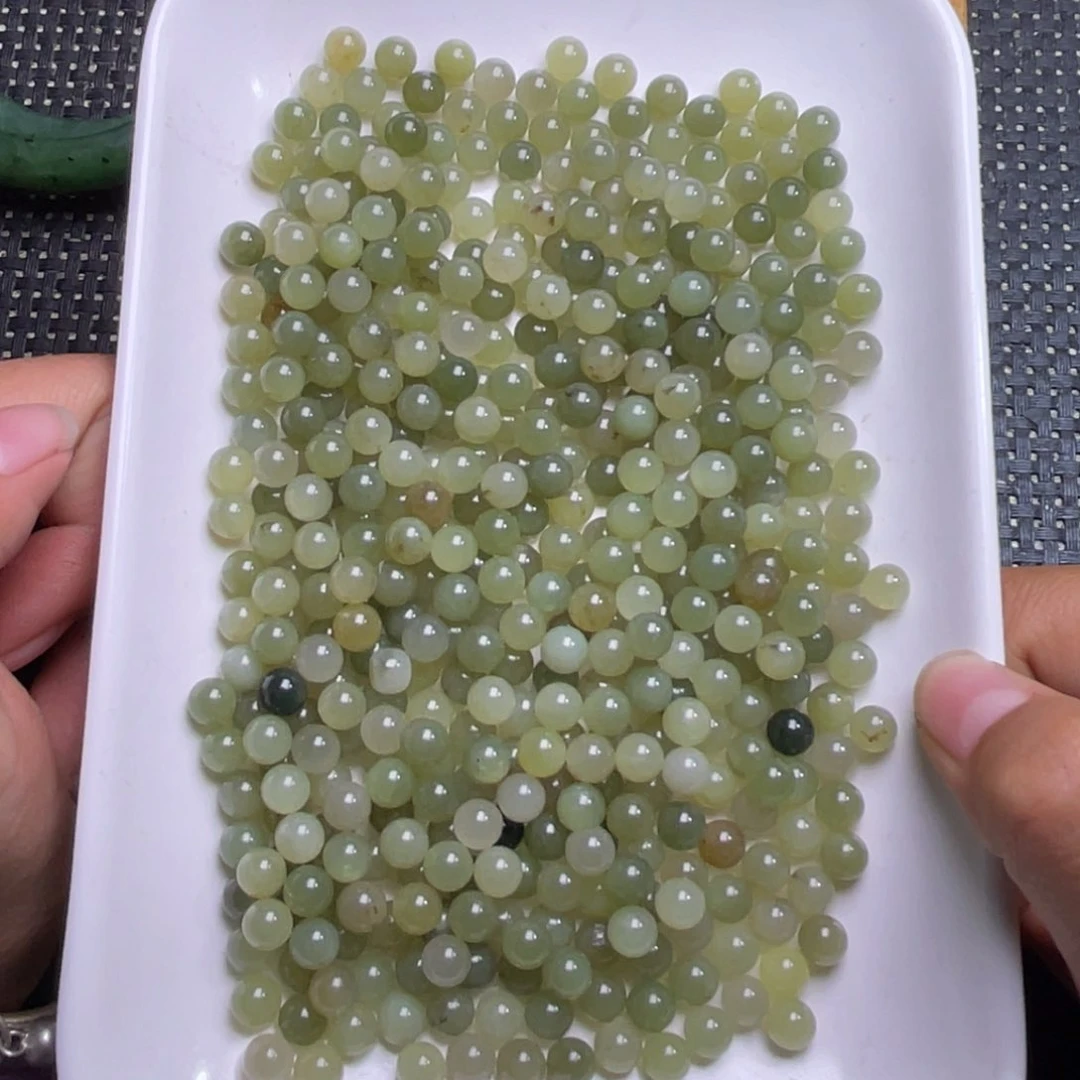 未镶嵌和田玉珠宝半成品