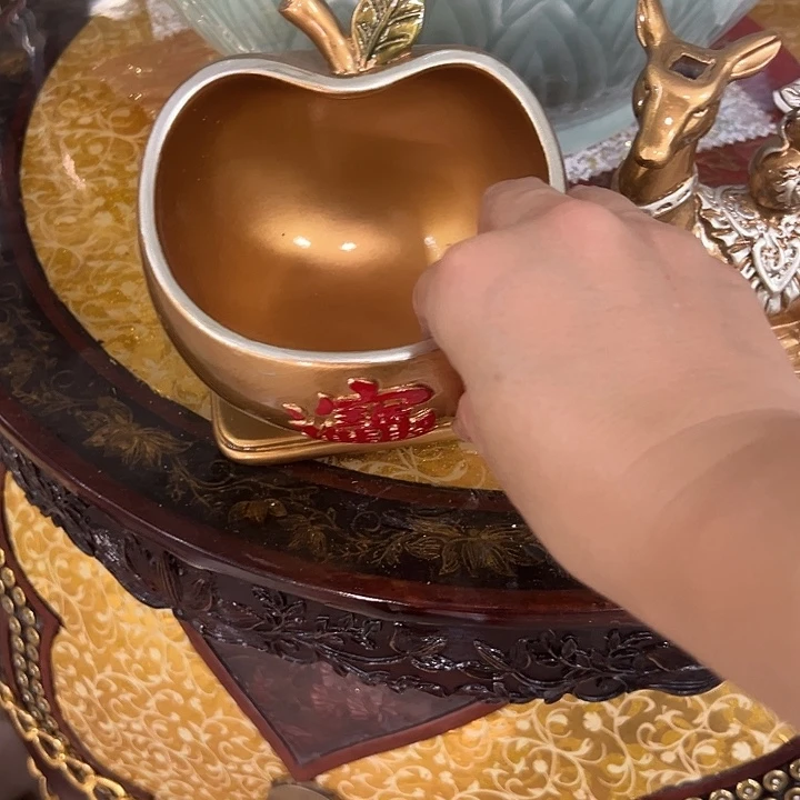 陶瓷瑕。。。。。。。。。。。。。。。