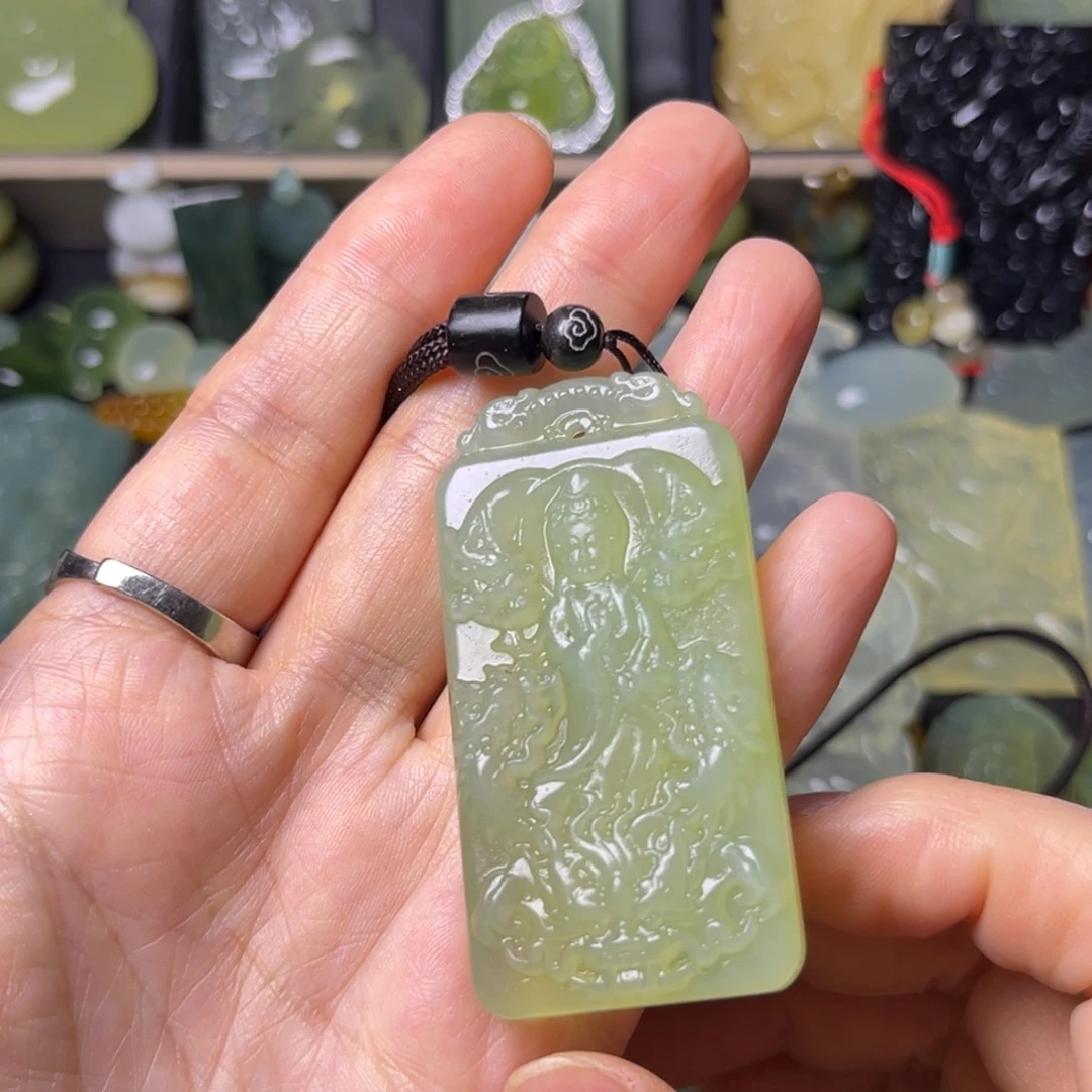蛇纹石玉未镶嵌吊坠(不含链)