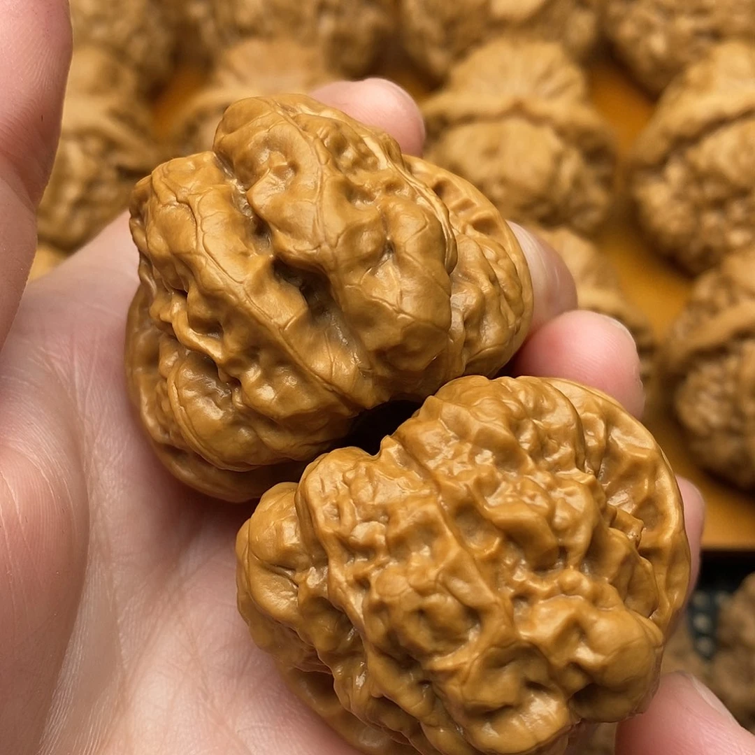 文玩核桃吊坠x*。边41左右