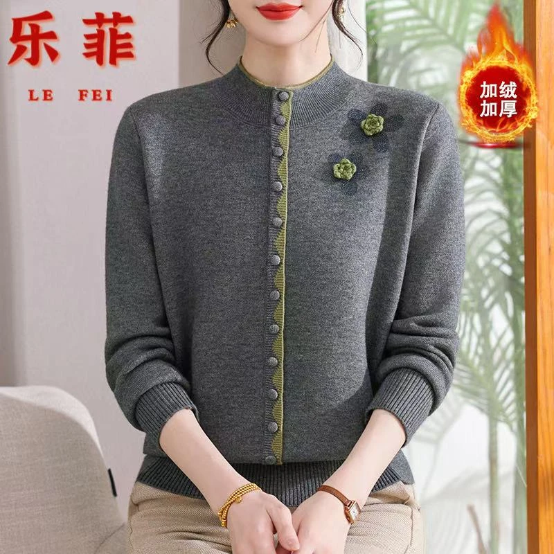 中老年新款妈妈秋冬季宽松洋气时尚加绒加厚一体绒宽松洋气上衣