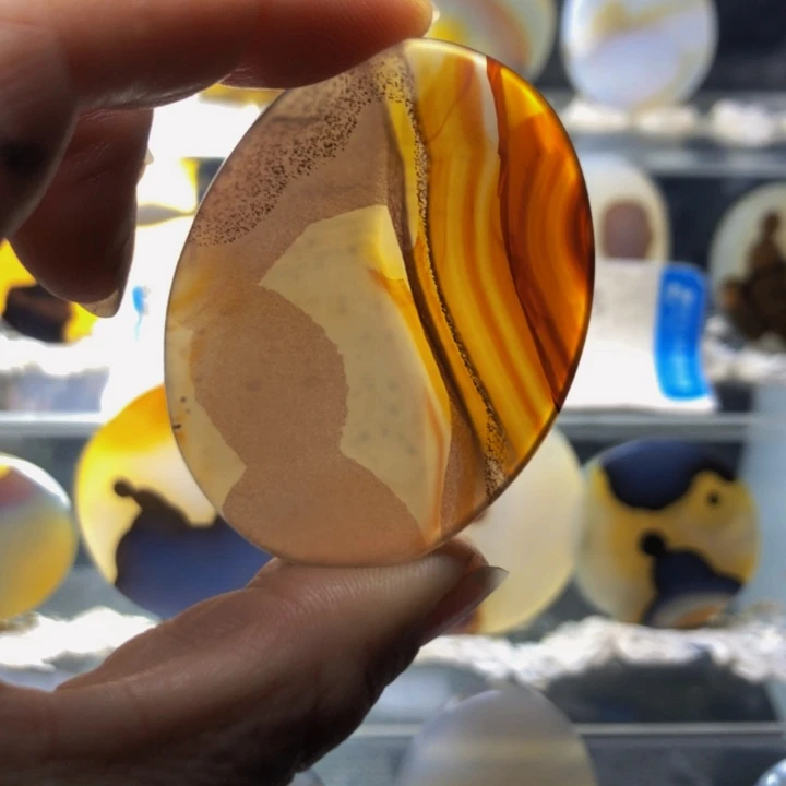 合金玛瑙/玉髓珠宝奇石99