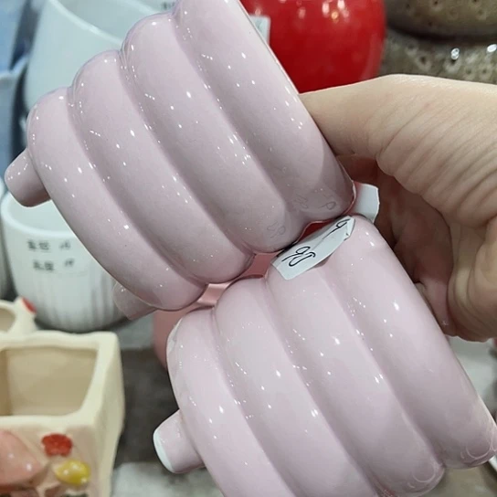 多肉绿植陶瓷花盆9.9包邮，有孔