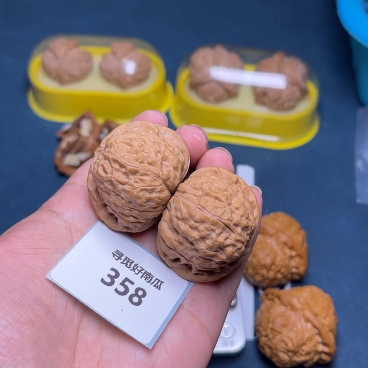 文玩核桃把件南瓜墩41-358