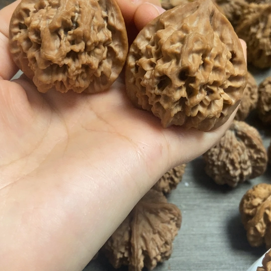 桃核吊坠枕***归秦岭大花47