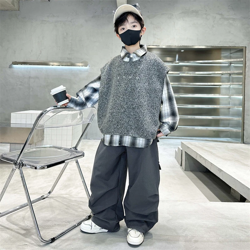 男童秋装套装2025新款中大童秋季宽松儿童春秋韩版洋气马甲三件套