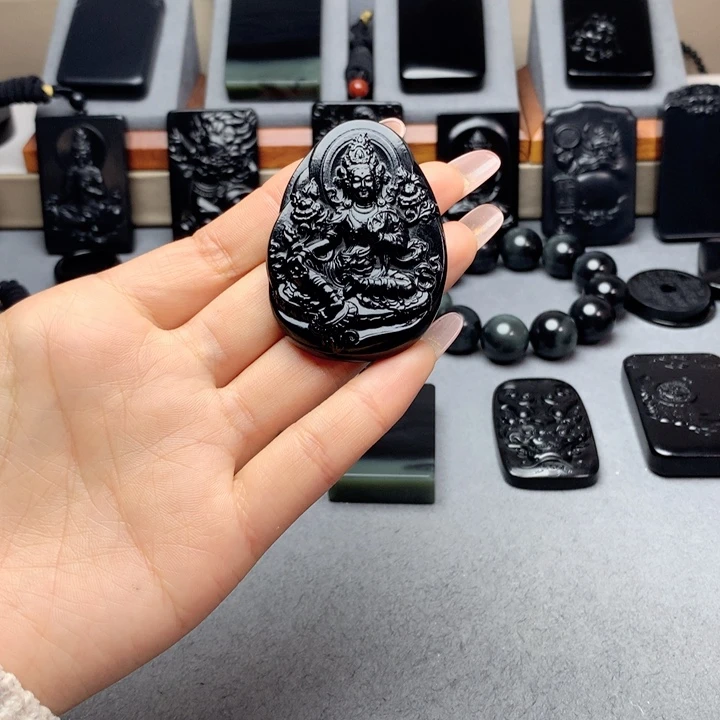 和田玉（墨玉）挂件未镶嵌